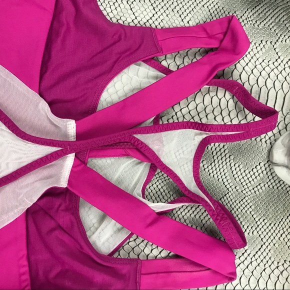 NWT • lululemon • ready set sweat bra - Picture 6 of 8